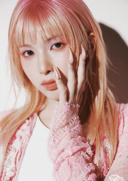 Bae Jinsol photo