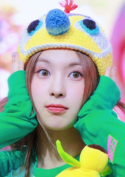 Bae Jinsol photo