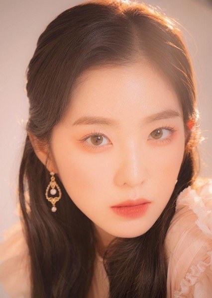 Bae Joo-hyun, (Irene)