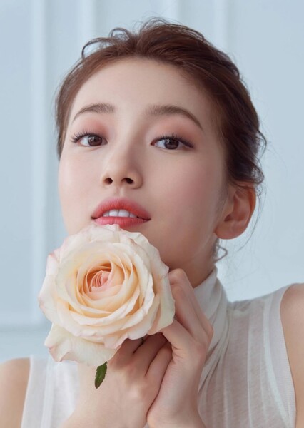 Bae Suzy photo