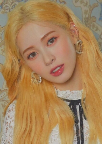 Baek Ye-bin photo