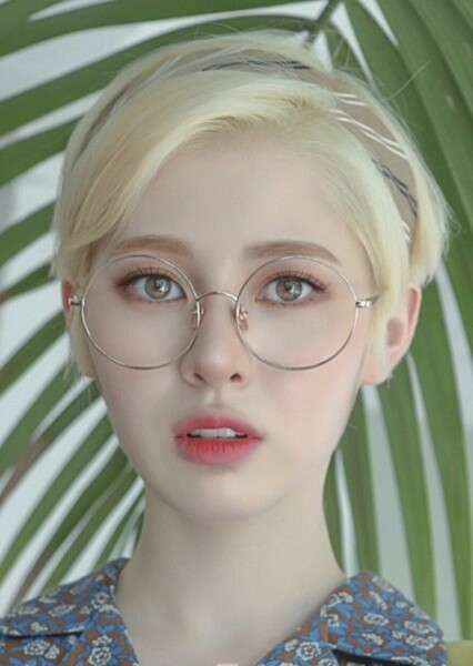 Baek Ye-bin photo