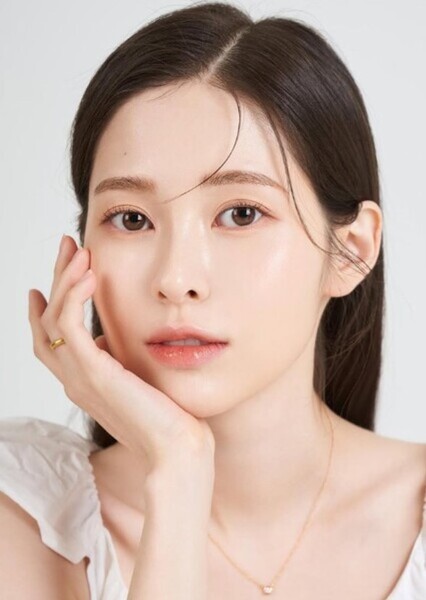 Baek Ye-bin photo