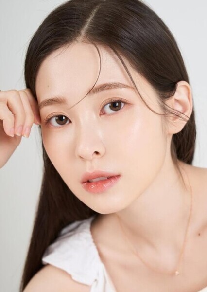 Baek Ye-bin photo