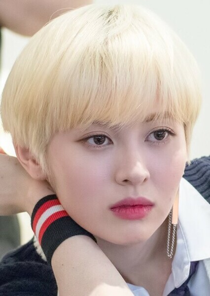 Baek Ye-bin photo