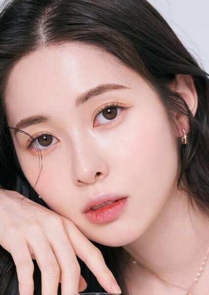 Baek Ye-bin photo