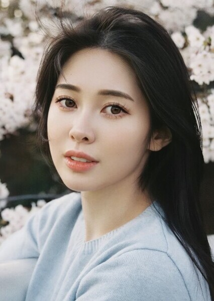 Baek Ye-bin photo