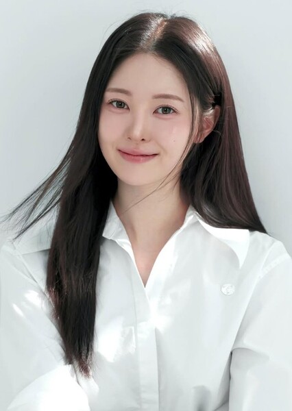 Baek Ye-bin photo