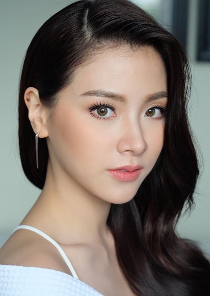 Baifern Pimchanok