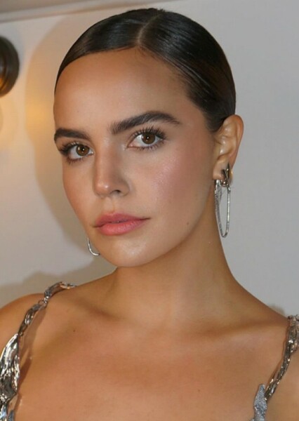 Bailee Madison photo