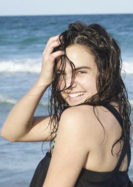 Bailee Madison photo