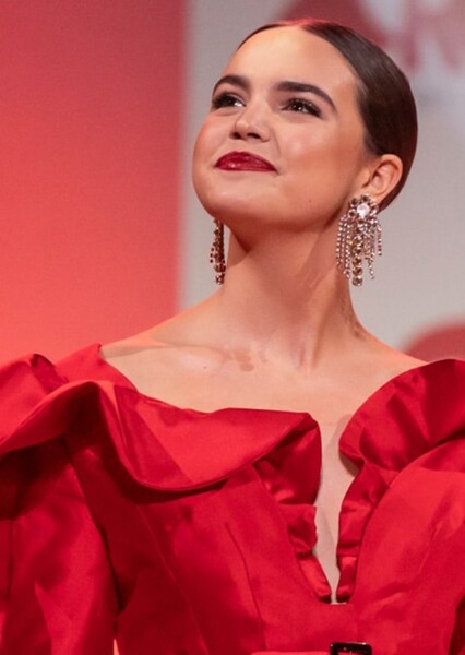 Bailee Madison photo