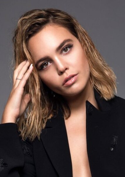 Bailee Madison photo
