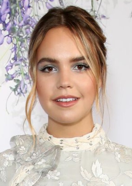 Bailee Madison photo