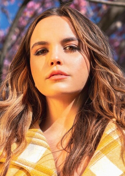 Bailee Madison photo