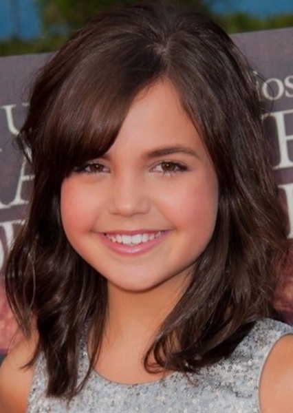 Bailee Madison photo