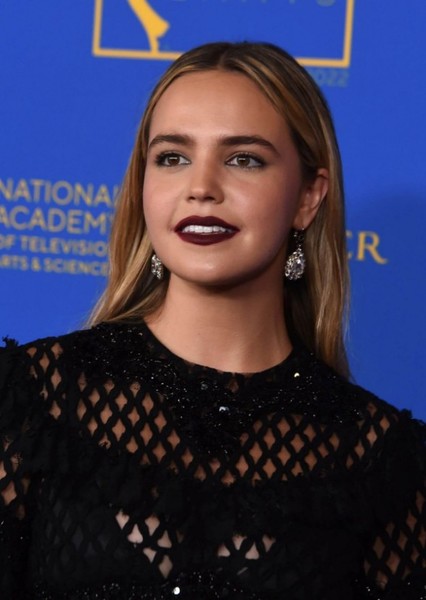 Bailee Madison