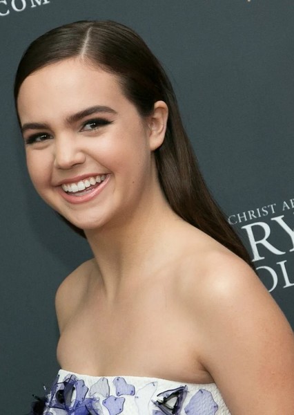 Bailee Madison photo