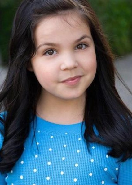 Bailee Madison photo