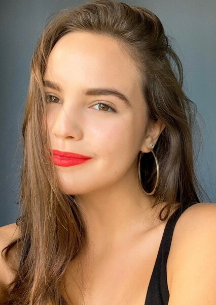 Bailee Madison photo