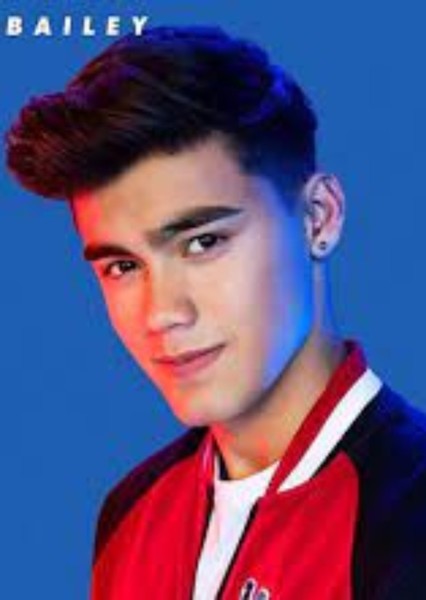 Bailey May photo