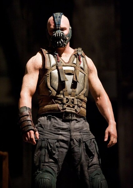 Bane (Tom Hardy) photo