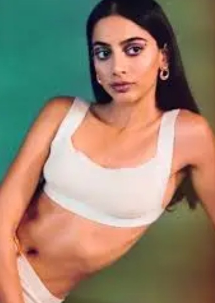 Banita Sandhu photo
