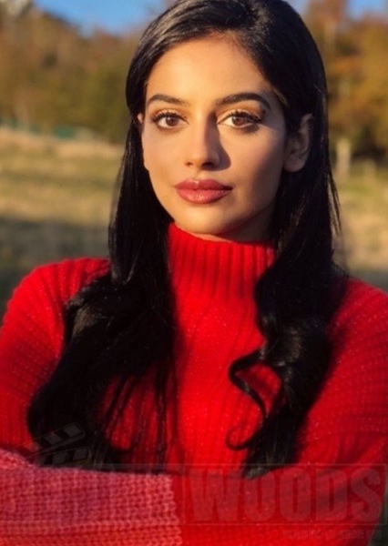 Banita Sandhu photo