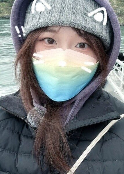 Bao the Whale photo