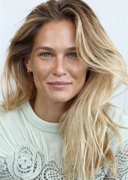 Bar Refaeli photo