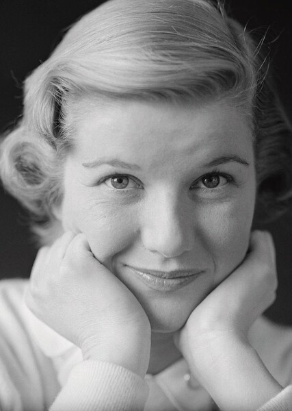 Barbara Bel Geddes photo