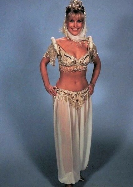 Barbara Eden photo