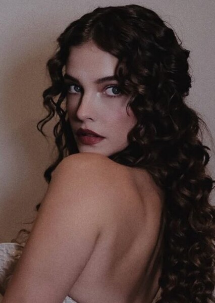 Barbara Palvin photo