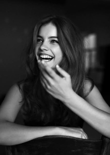 Barbara Palvin photo
