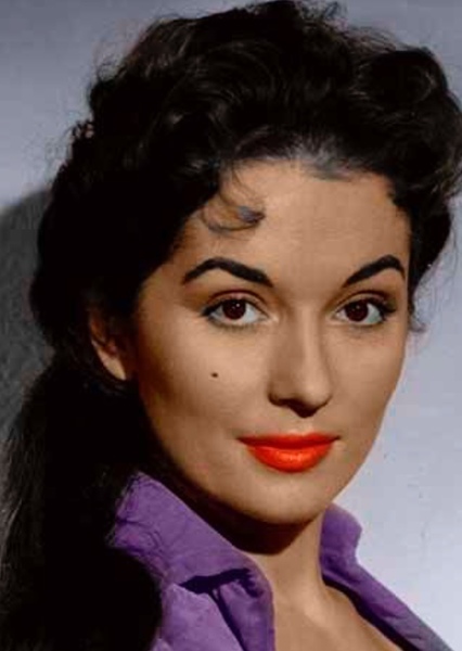 Maila Nurmi/Vampira
