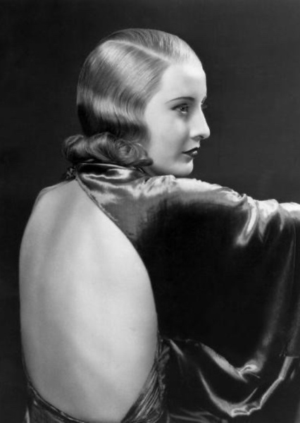 Barbara Stanwyck photo