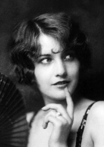 Barbara Stanwyck photo