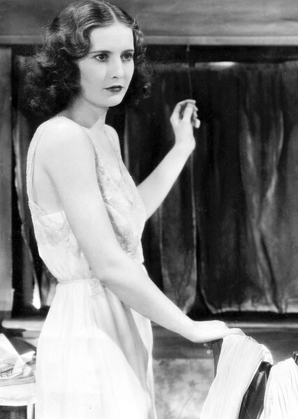 Barbara Stanwyck photo