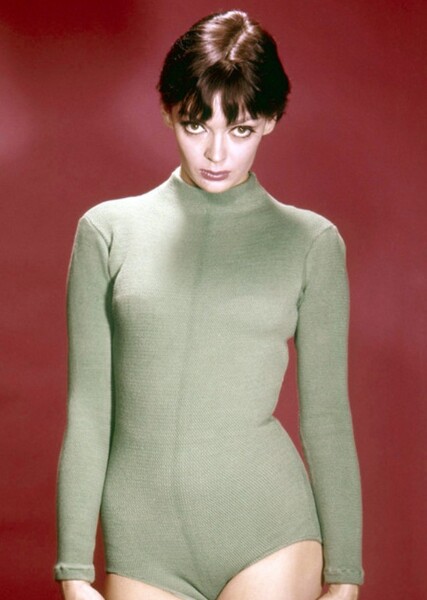 Barbara Steele photo
