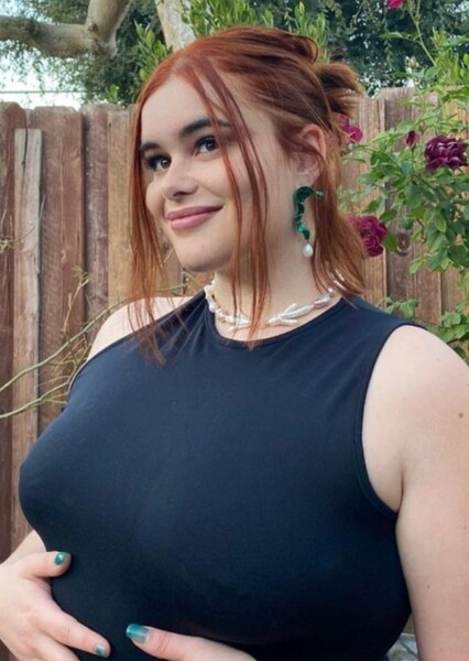 Barbie Ferreira photo