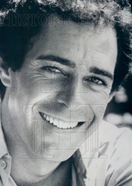 Barry Williams photo