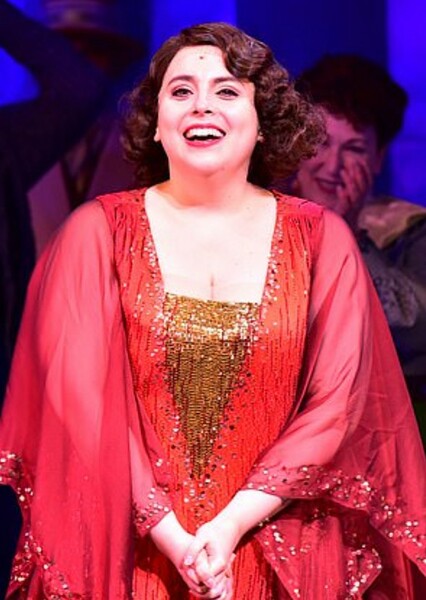 Beanie Feldstein photo