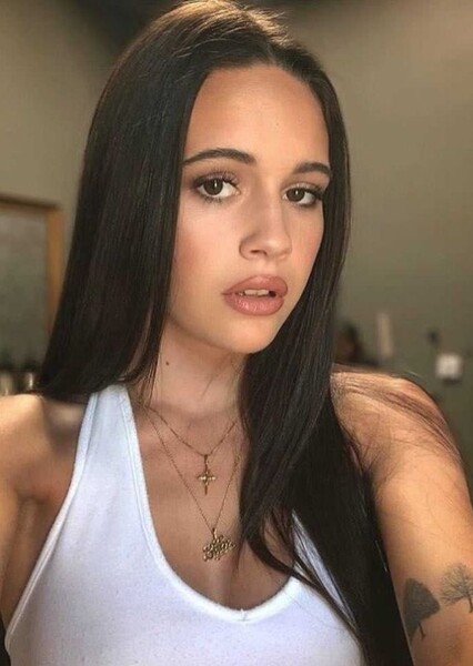 Bea Miller photo