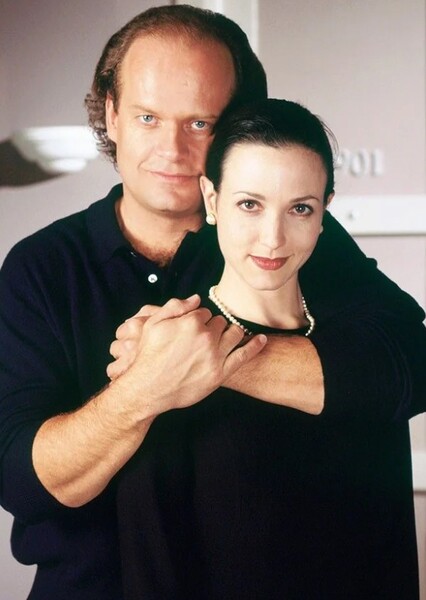 Bebe Neuwirth photo