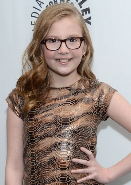 Bebe Wood photo