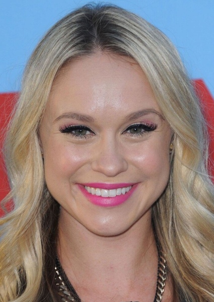 Becca Tobin photo
