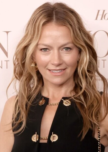 Becki Newton