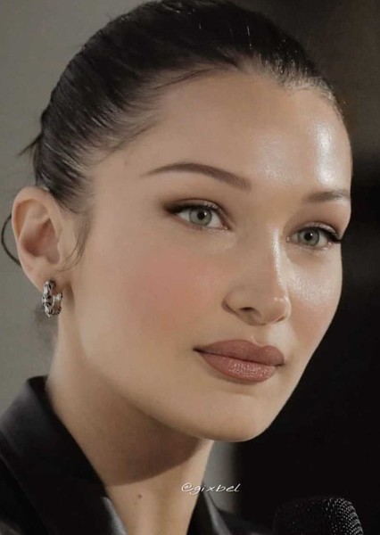 Bella Hadid