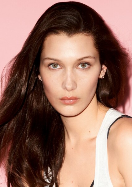 Bella Hadid photo