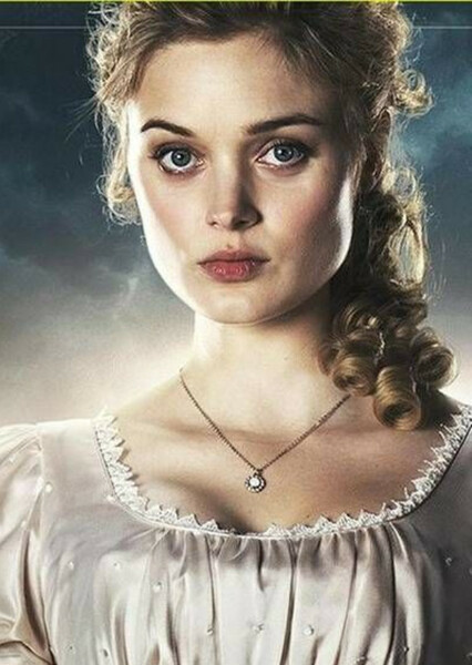 Bella Heathcote photo